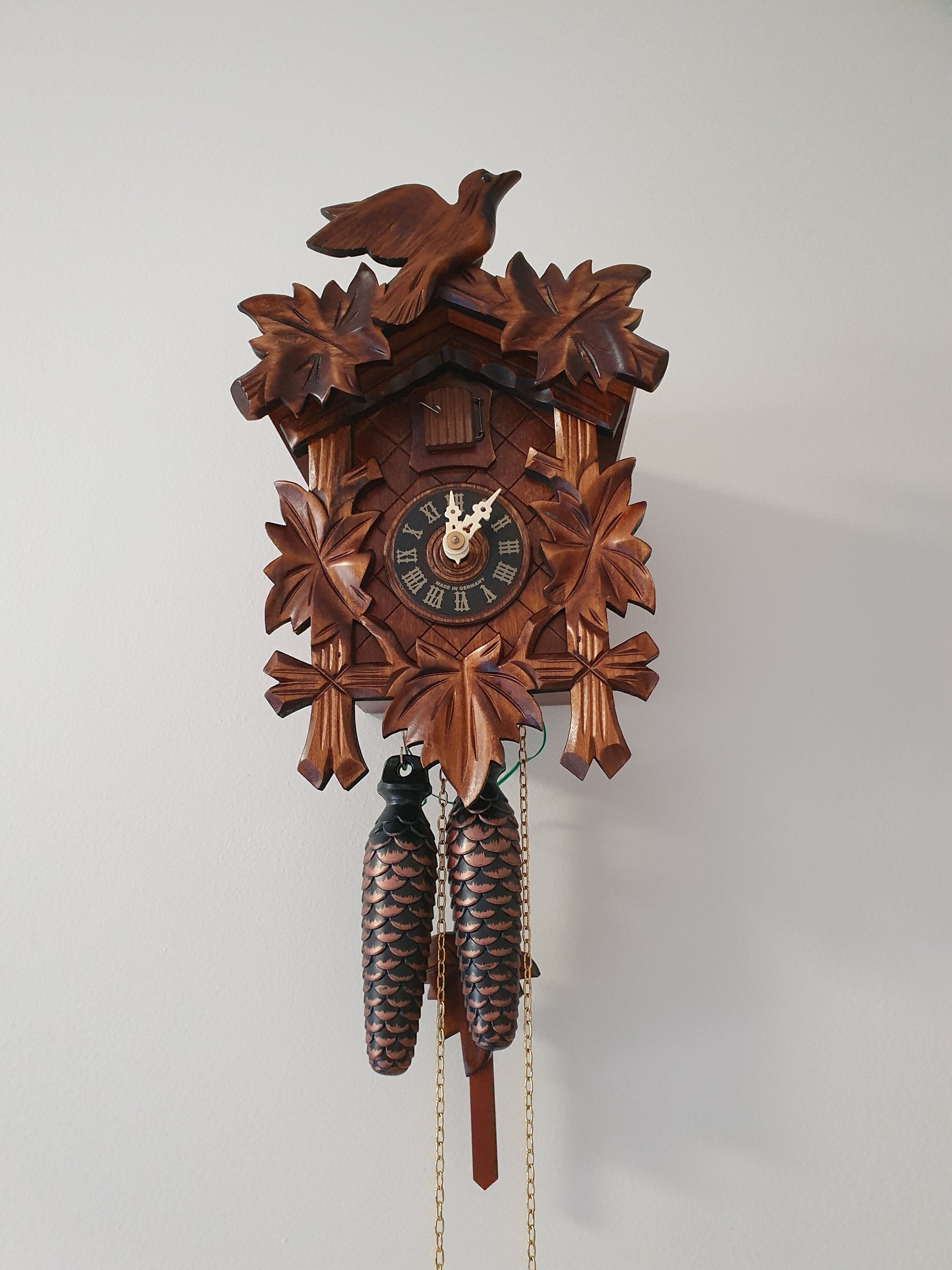 1 Day Mechanical Standard Cuckoo Clock. Made In The Black Forrest Germany With Free Delivery Across Australia. Cuckoo Clock [clocktyme.com] 